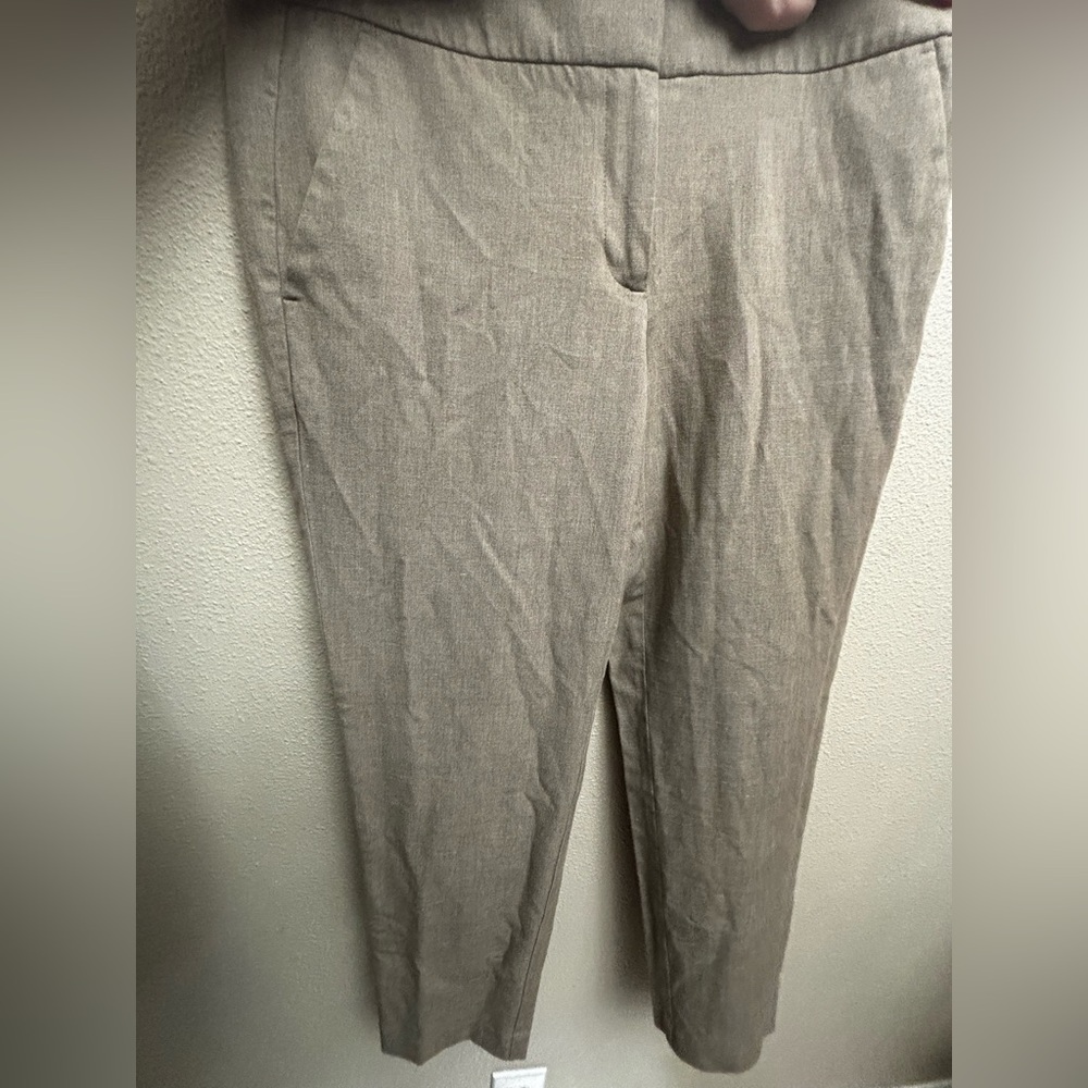 LOFT Women’s Khaki Chinos